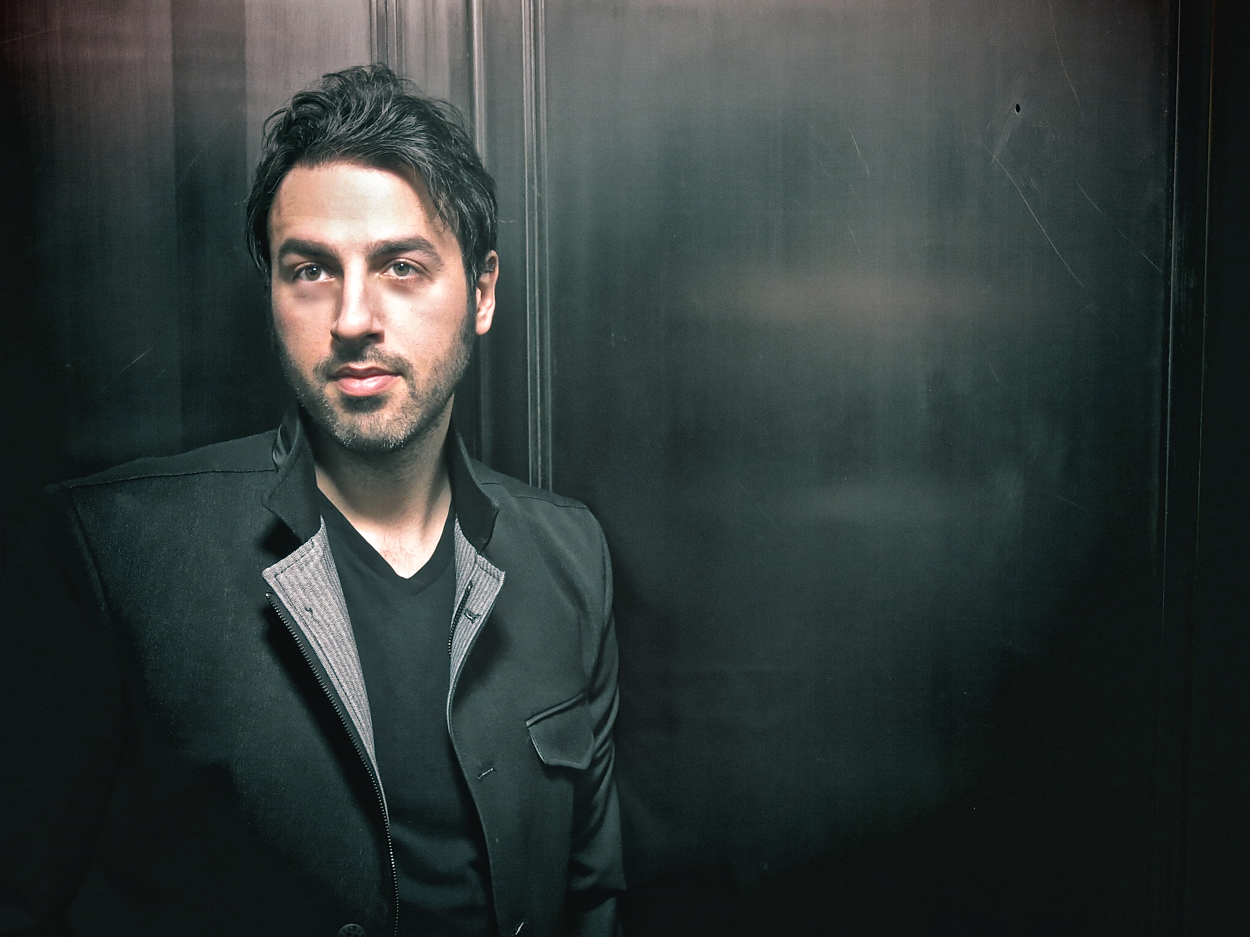 Ari Hest
